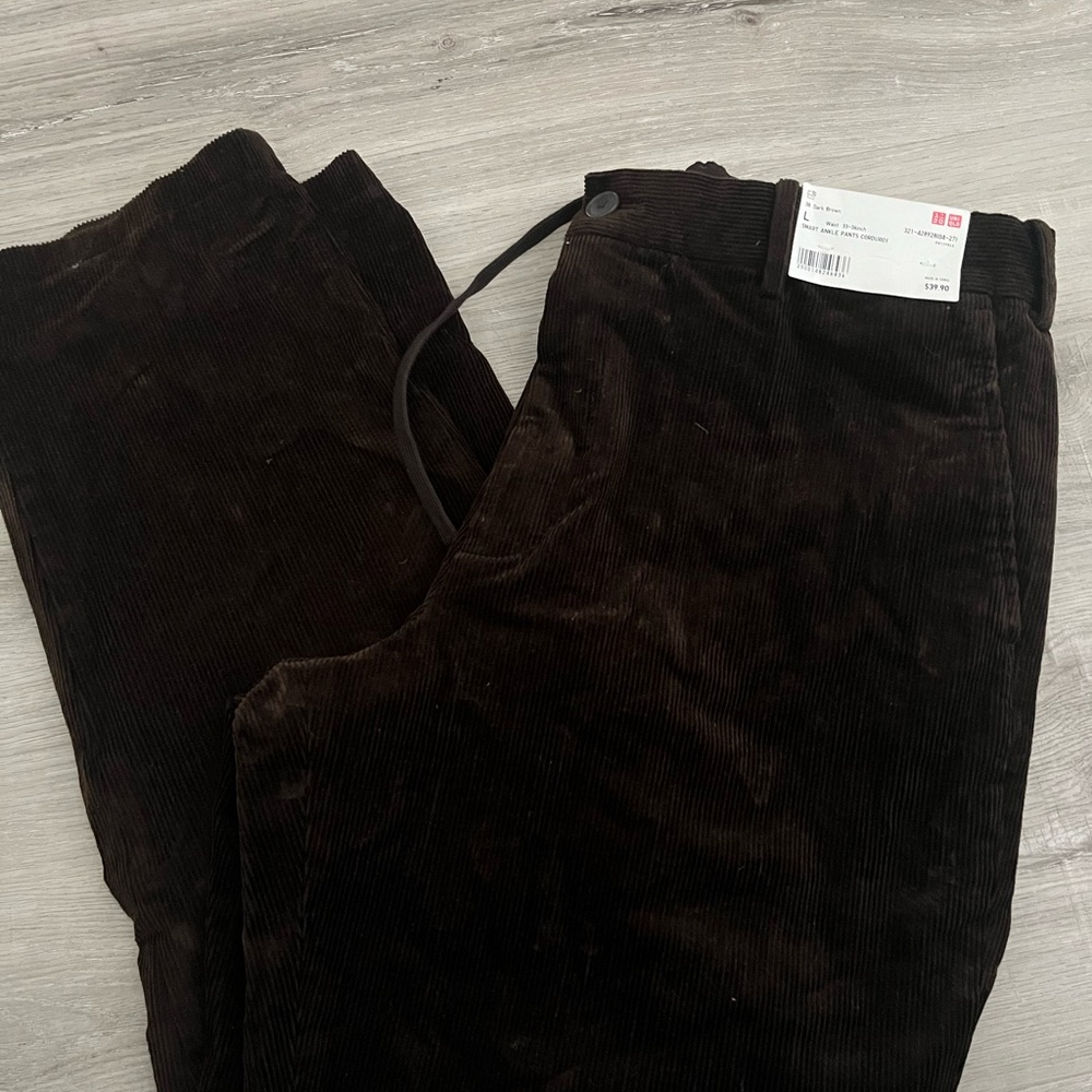 brand new with tags UNIQLO corduroy pants!